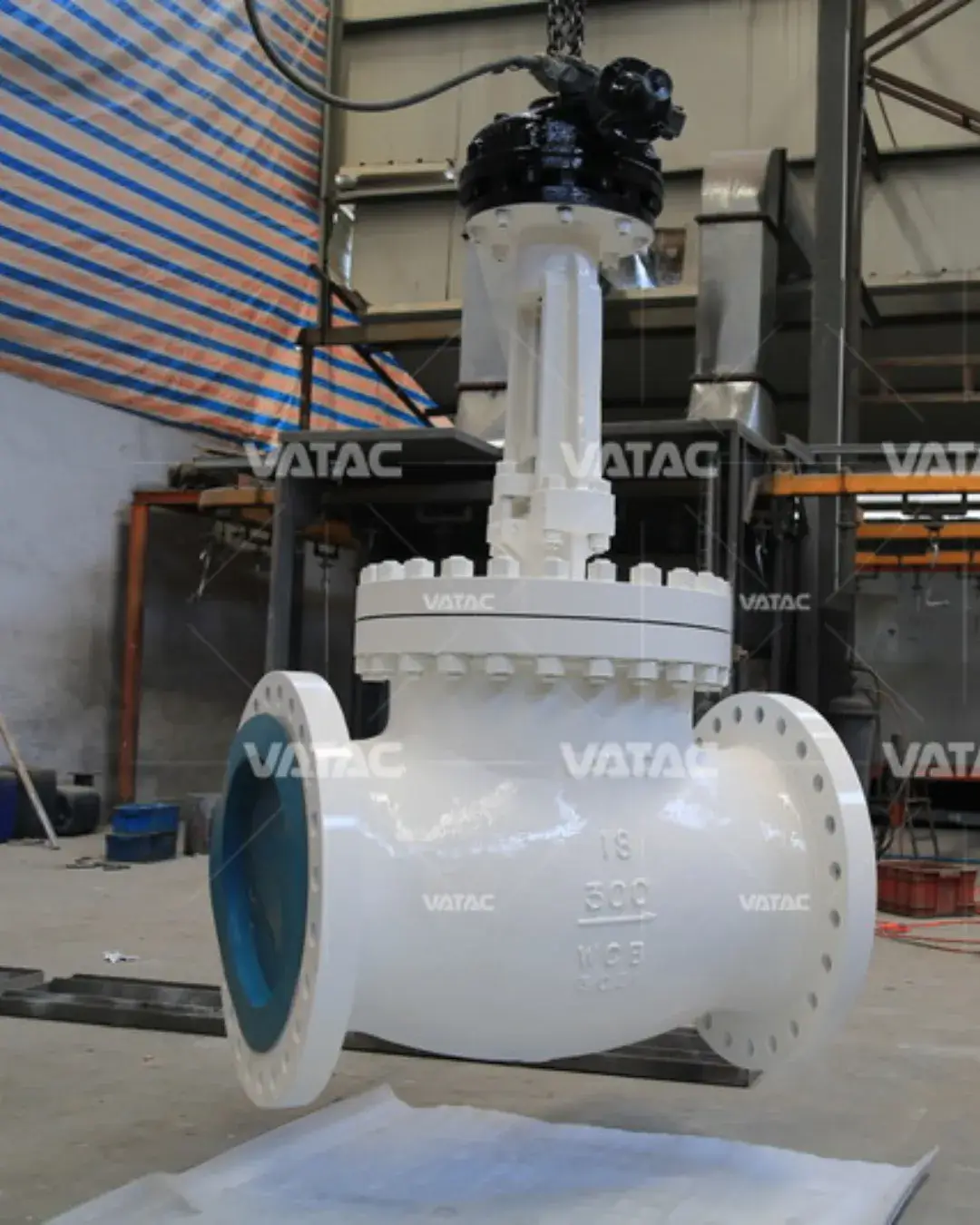 Válvula gaveta industrial branca 18 300 WCB - HGS Brasil